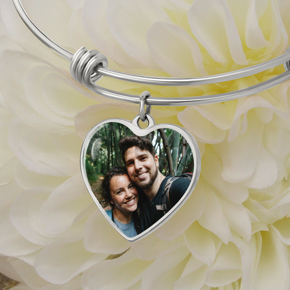 Quang Vo heart bangle 1