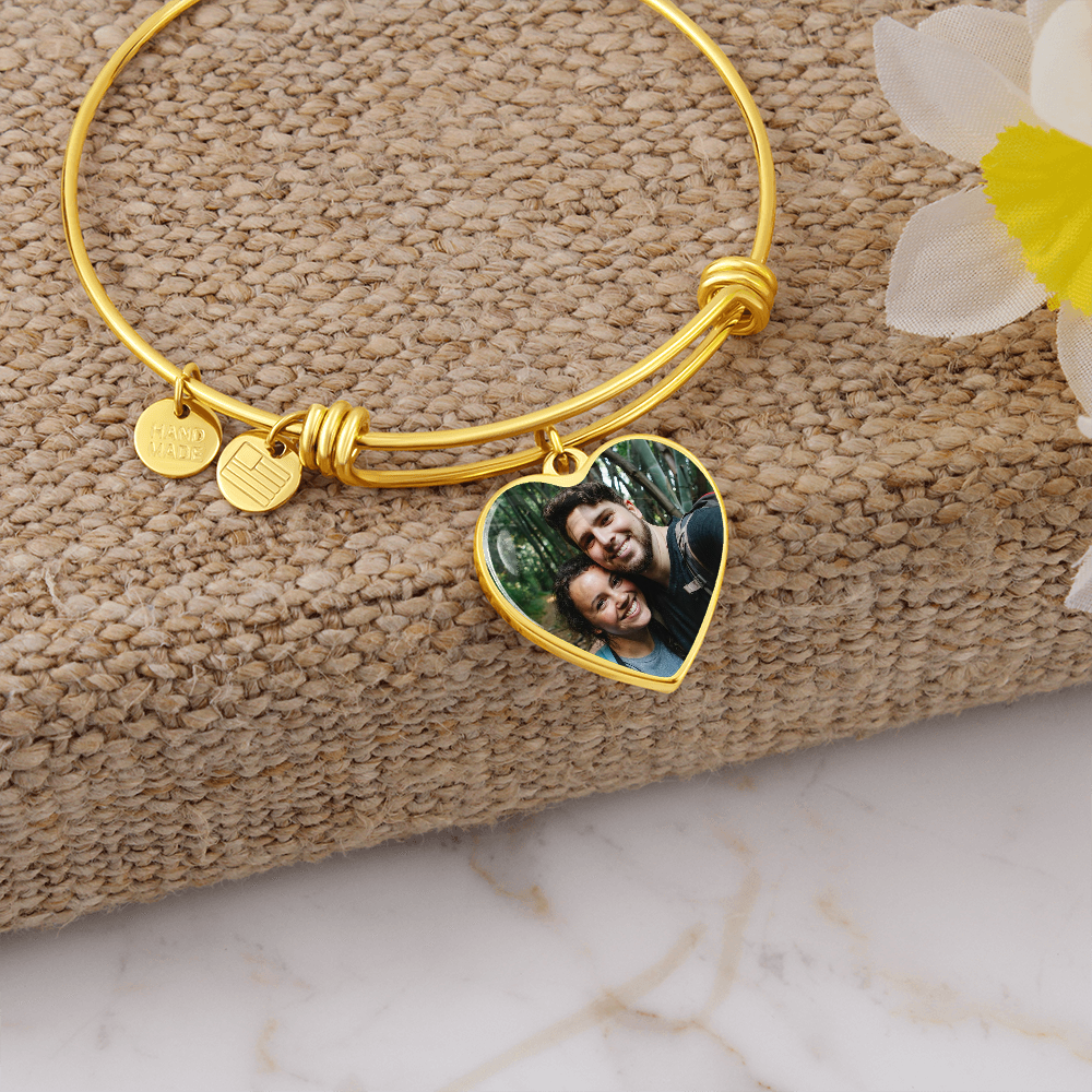 Quang Vo heart bangle 1