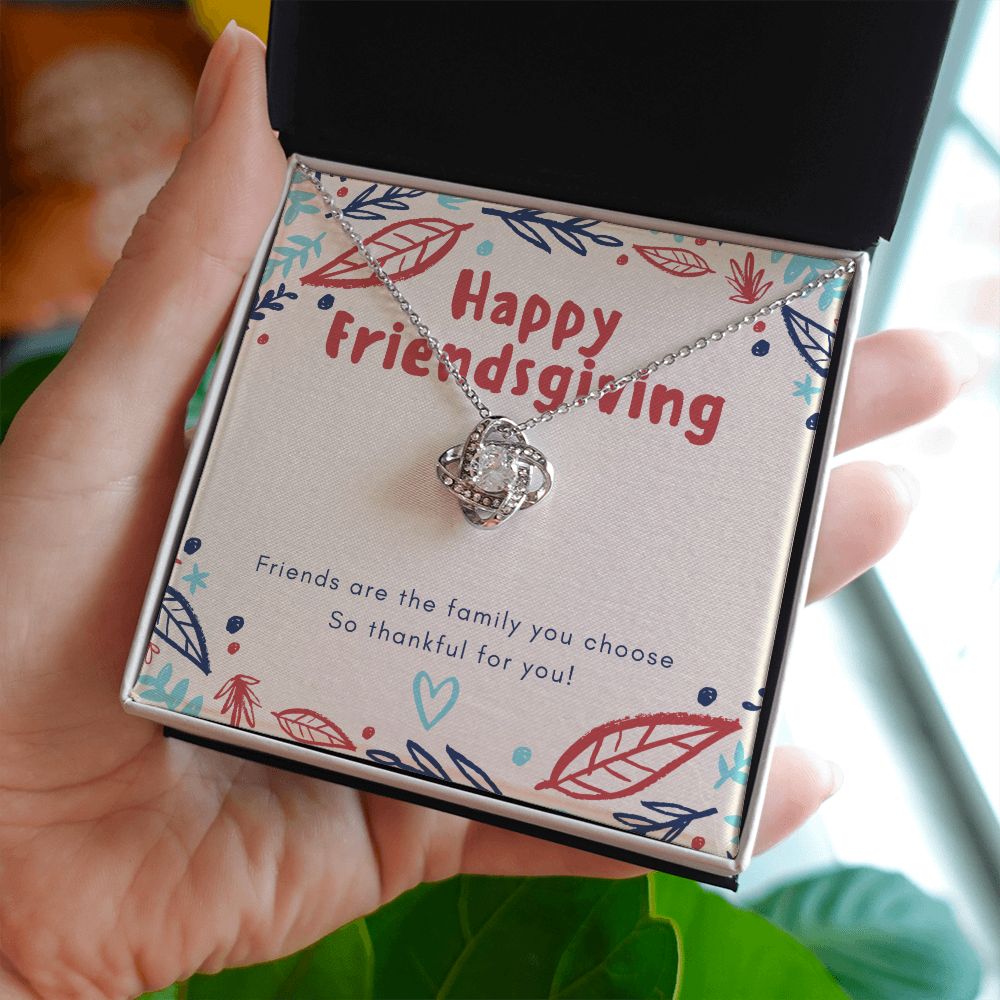 Sophie Happy Friendsgiving